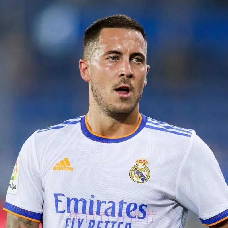 记者:离开皇马大门为阿扎尔敞开 但目前没任何报价